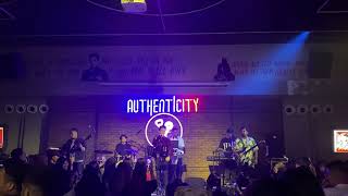 Download lagu MAHEN - Kenangan Terindah (live at pizza e birra Makasar) mp3 Download lagu MAHEN - Kenangan Terindah (live at pizza e birra Makasar) mp3