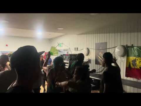 Ital Power playing GullyRoots & M.Ital - Keys to Zion Gates [Dubplate] @ AfricanCaribbean Centre 3/8