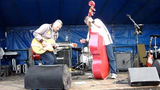 THE FLYIN'CATS play 8 TRACKS cover Brian Setzer