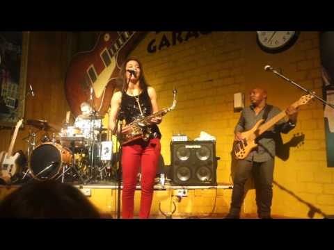Blues Caravan 2017 @ Bluesgarage Isernhagen DE on 2017-02-18 Vanessa Collier