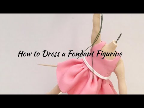 How to Dress a Fondant Figurine