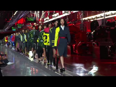 Ferrari Fashion Show 2022 (SS22) 👗