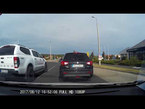 Tahó Autós beelőzi a sort - Idiot driver overtakes in traffic jam