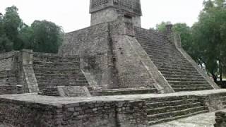 preview picture of video 'Santa Cecilia Acatitlán. Zona Arqueológica.'