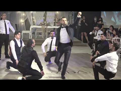 Düğün Zeybek Gösterisi ! İZLEDİĞİNİZ BÜTÜN DÜĞÜN VİDEOLARINI UNUTUN !