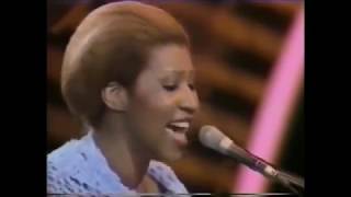 Aretha Franklin - &quot;Mr Dj&quot; LIVE 1976