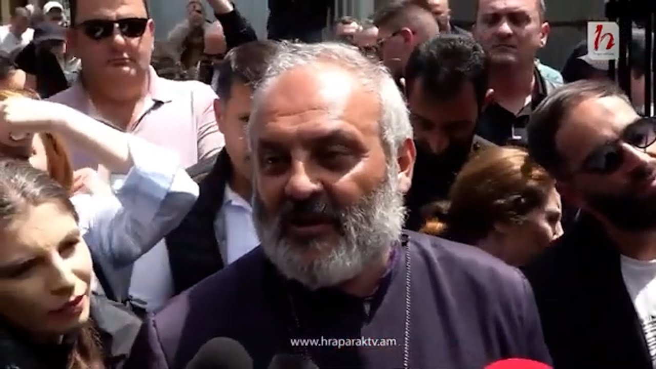 Բոլոր ինստիտուտներն են փչացրել․ Բագրատ սրբազան