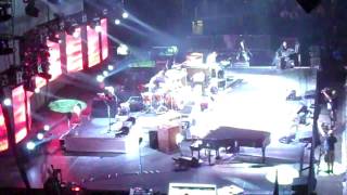 Pearly Queen - Eric Clapton & Steve Winwood - United Center, Chicago 6/17/2009