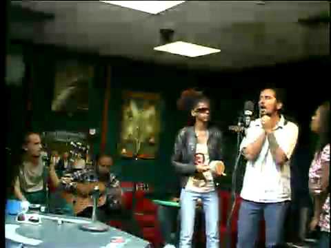 Mosaico - Alerta Kamarada