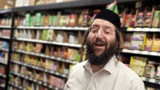 look who I met in grocery, the one and only Yossi Brach, aka  SHVERE CHUSID
