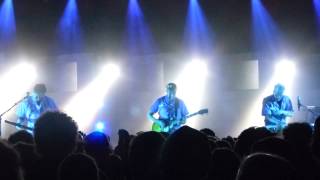 DEVO - Stop Look And Listen