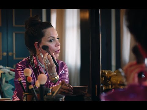 Bebel Gilberto - Deixa (Official Video)