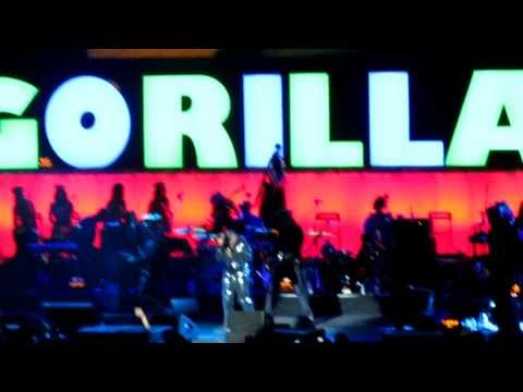 GORILLAZ--"DARE" HD ft Rosie Wilson @ Oracle Arena