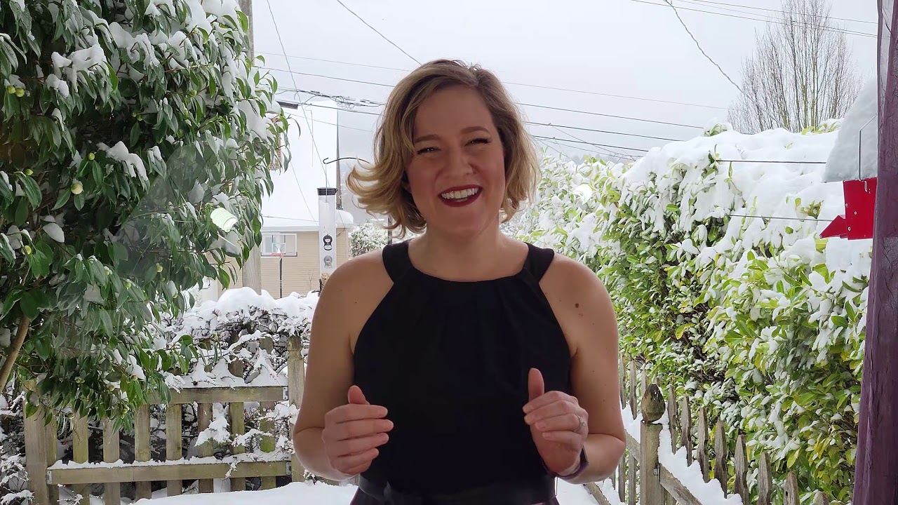 Promotional video thumbnail 1 for Clarice Alfonso, Soprano
