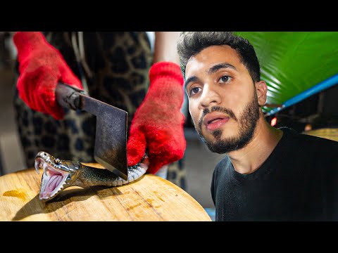 Tasting VENOMOUS COBRA STREET FOOD in INDONESIA 🐍