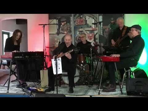 Arnesen Blues Band at Hijazz Klubb