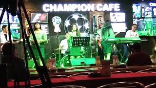 Download lagu Divamora Sister (LIVE) Burju Ni Dainang CHAMPION CAFE MEDAN mp3