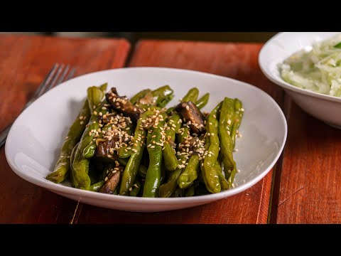 Korean green Beans with Garlic and Shiitake Mushrooms - Vegan Recipe