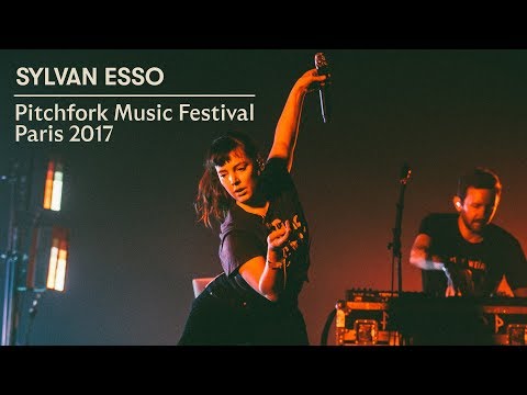 Sylvan Esso | Pitchfork Music Festival Paris 2017 | Full Set
