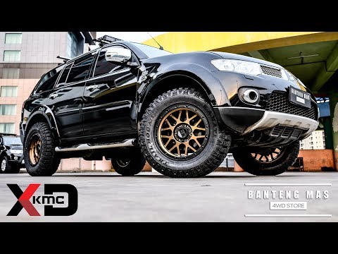 Pajero Sport dengan Velg KMC XD 135