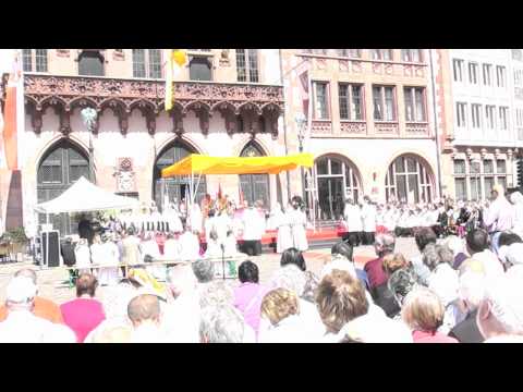 Hochfest Fronleichnam - Frankfurt Römerberg - Gabenbereitung - 23.06.2011