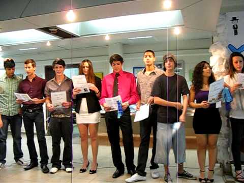 Rak Beisrael 11'th graders kabalat shabat mosenson elite academy2.avi