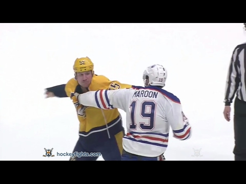 Patrick Maroon vs Cody McLeod