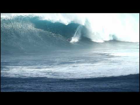 Jaws (Peahi) paddle-in Surfing 3-15-11