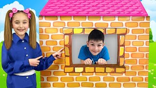 Sasha plays as Cop Police and Max go to Jail Playhouse Toy