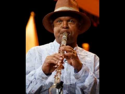 Paulo Moura & Raphael Rabello - Chorando Baixinho e Um Chorinho em Aldeia