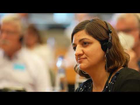 Civil harbours & airports – No arms for war and oppression