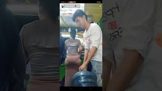 Download lagu janda bokong semok live sambil jualan goyang titis tipis mp3