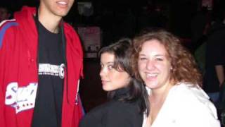 Mondo Marcio Messaggio Promozionale Fuori di qua