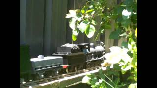 preview picture of video 'Garden Railways_Wx56-return movement to Kingston - K&PCR'