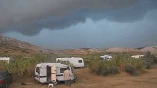 preview picture of video 'Nadchodzi burza, kemping Sv. Duh, wyspa Pag, Chorwacja'
