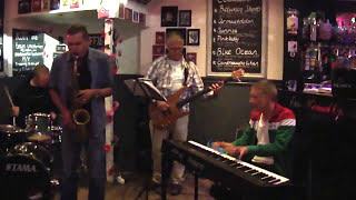 Jacob Bedaux Trio feat. Joris Posthumus @ Jazz in Duketown 2011 Ja-hed (Kenny Garrett)