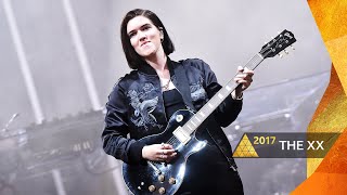 The xx - On Hold (Glastonbury 2017)