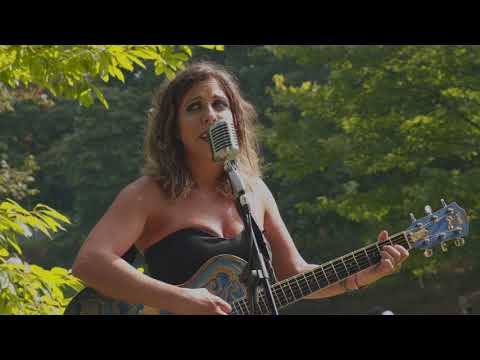 "Chlamydia" - What's Pressing with Richard Burst-Lazarus - S4