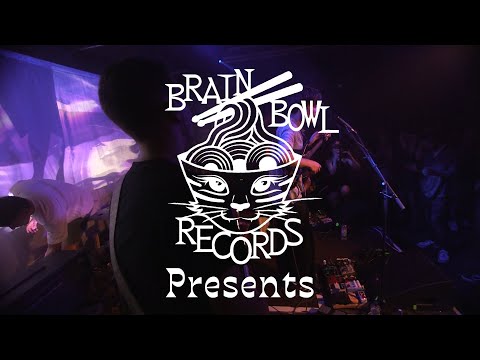 Play Video Youtube Video