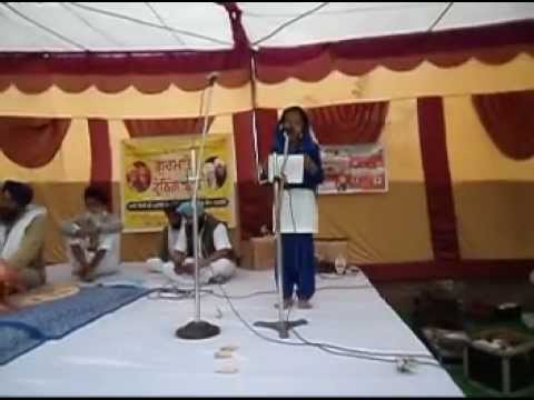 Nakli sant in punjab.....singer, navroop kaur d/o gursewak singh padhri. 9915364709