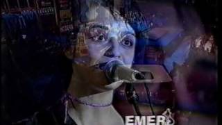 Carmen Consoli - Besame Giuda - Besame mucho - Live a Pinocchio Speciale Kosovo