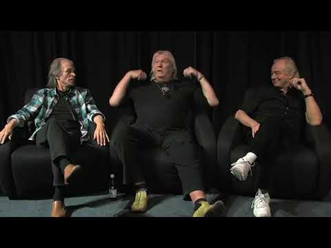 Yes Interviews: 7/20/09 - Steve Howe, Chris Squire, and Alan White on Capes