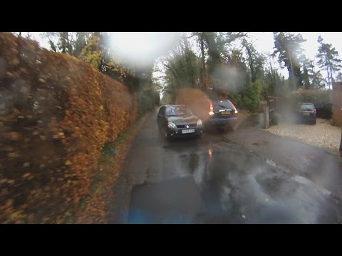 KH05FHD - Forces Me To Almost Stop