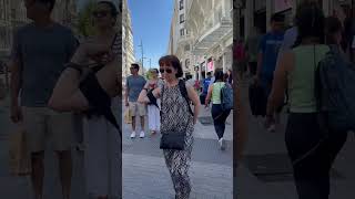 Download lagu Very crowded Summer in Madrid Spain mp3 Download lagu Very crowded Summer in Madrid Spain mp3