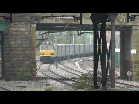 92002 4s43 Daventry - Mossend Tesco train 19th October 2013