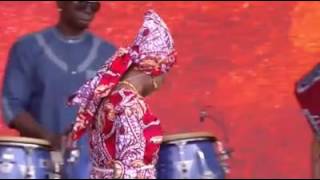 Angélique Kidjo interprète Redemption song de Bob Marley