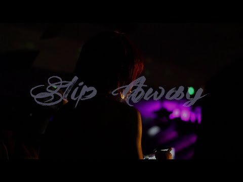 Nelle Slim - Slip Away (Official Music Video)
