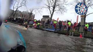 preview picture of video 'Nieuwjaarsduik Leeuwarden 2015'