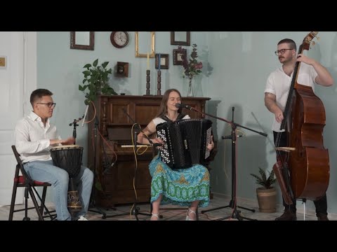 Júlia Masnicová trio - Demo video
