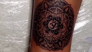 Mandala om - South Tattoo Ink - Riobamba (HD)